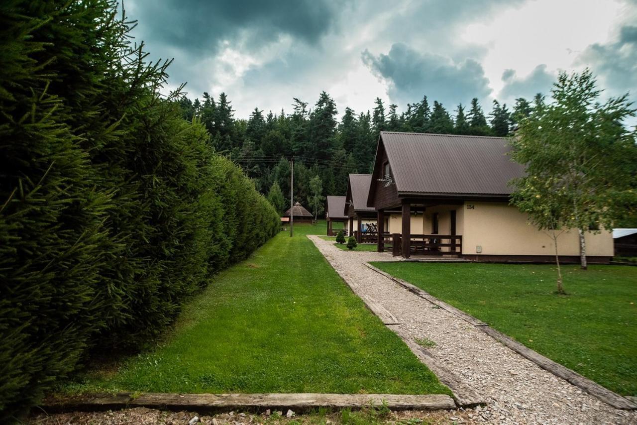 Domki Pod Lasem Lesko Exterior foto