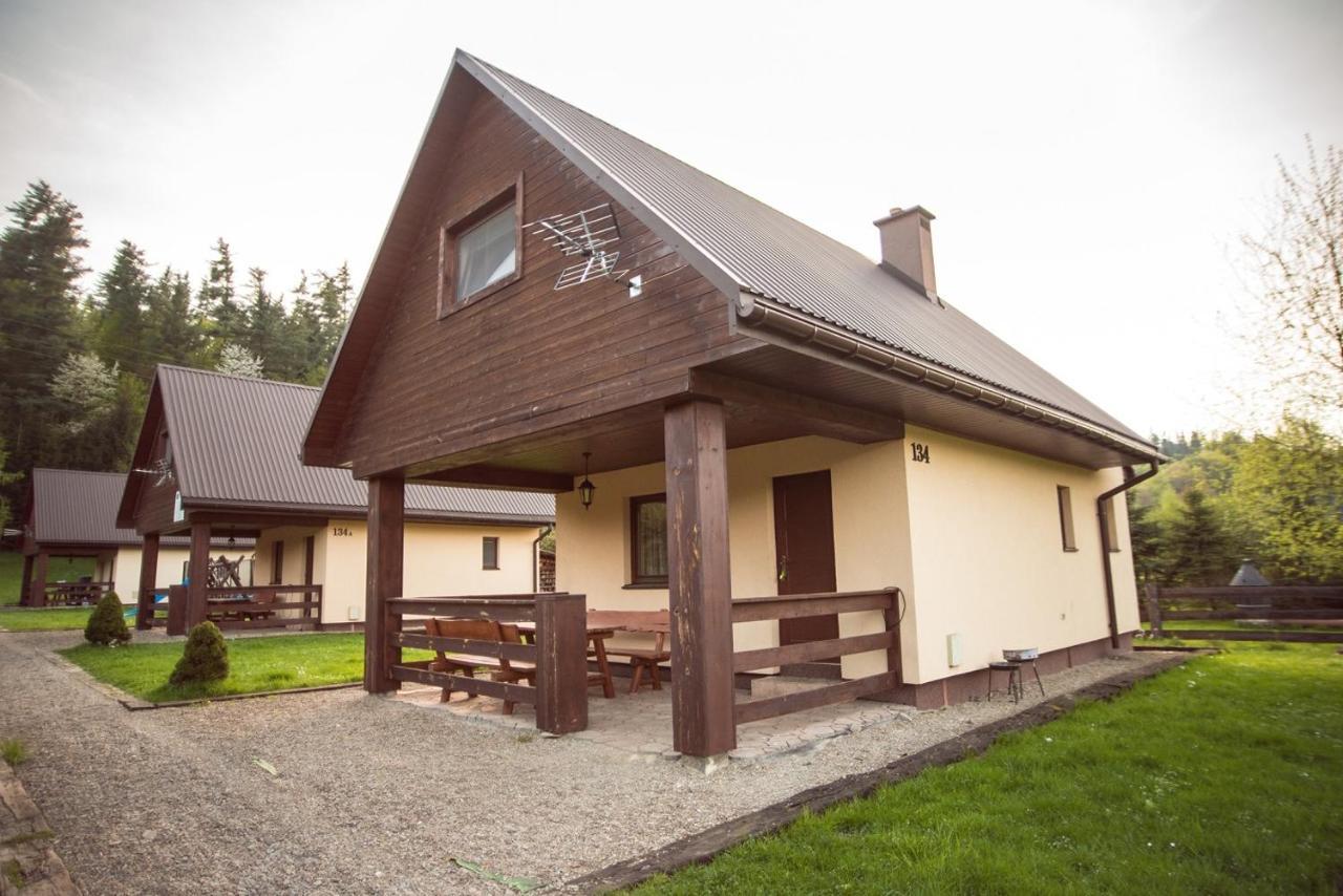 Domki Pod Lasem Lesko Exterior foto
