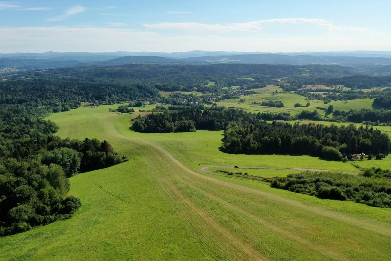 Domki Pod Lasem Lesko Exterior foto