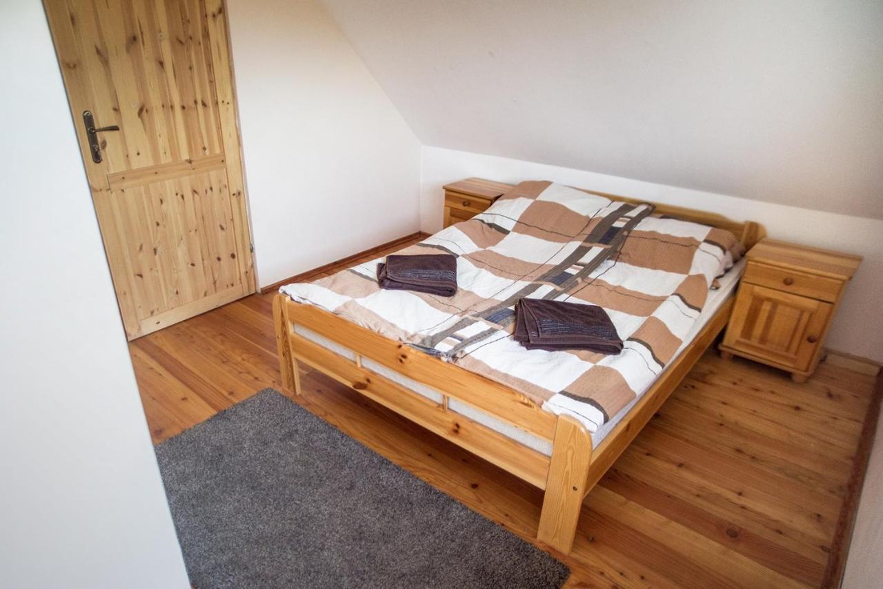 Domki Pod Lasem Lesko Exterior foto